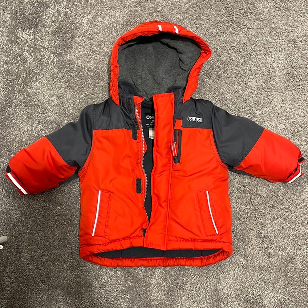 Oshkosh winter coat 12 months